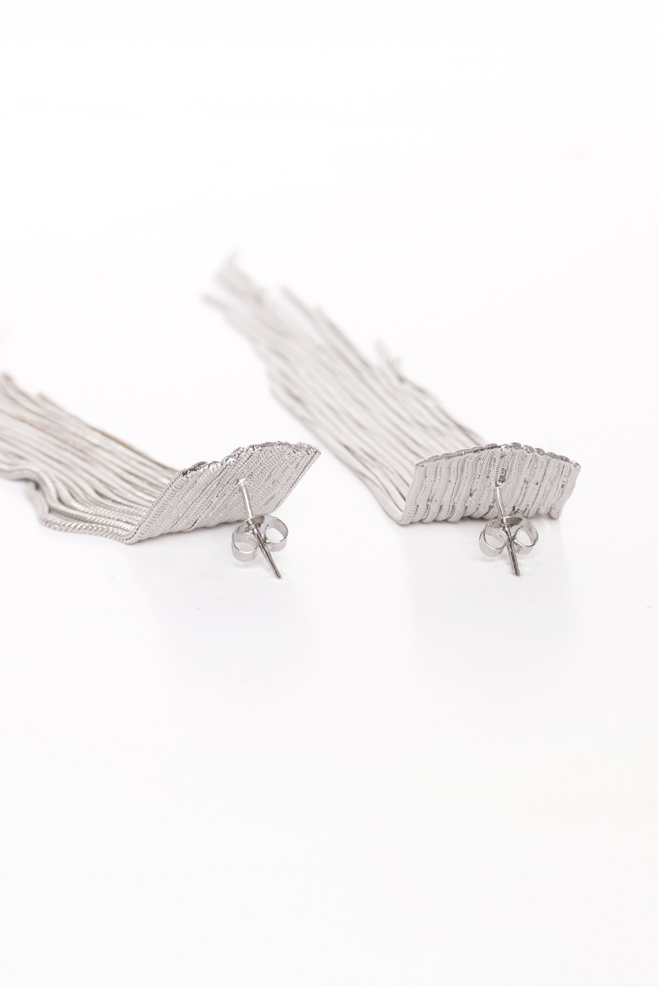 Pendientes Care Plata