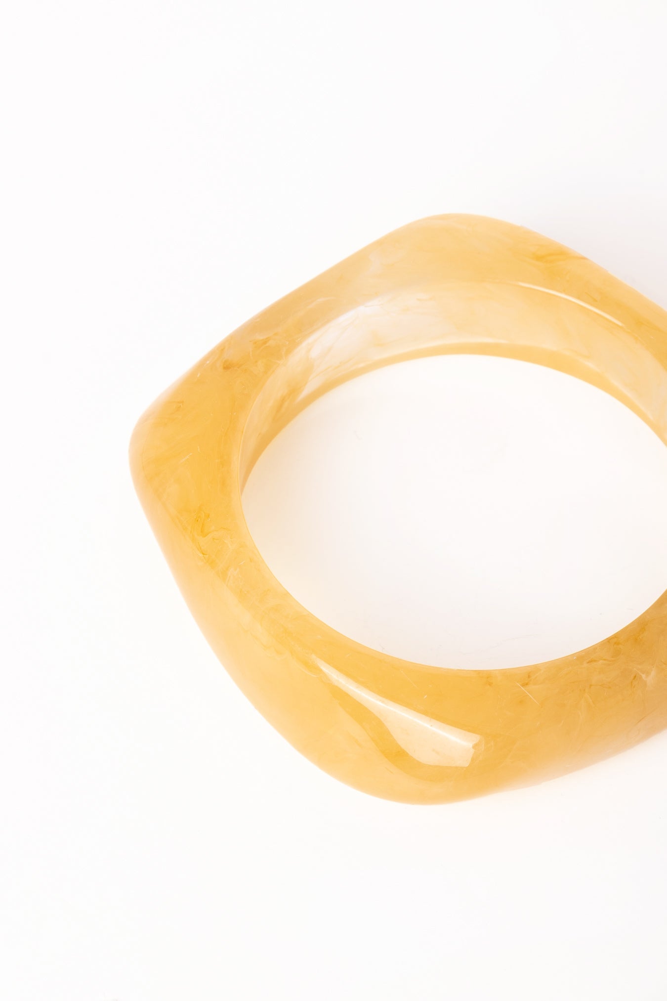 Brazalete Regina Beige